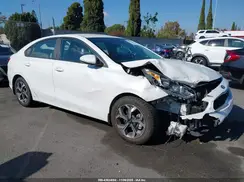 3KPF24AD1ME332491 2021 KIA FORTE