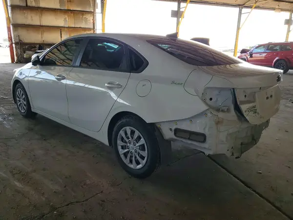 3KPF24AD1ME332913 2021 KIA FORTE - Image 2