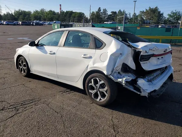 3KPF24AD1ME334080 2021 KIA FORTE - Image 2