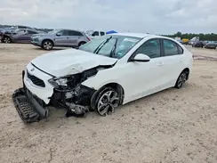 3KPF24AD1ME334094 2021 KIA FORTE