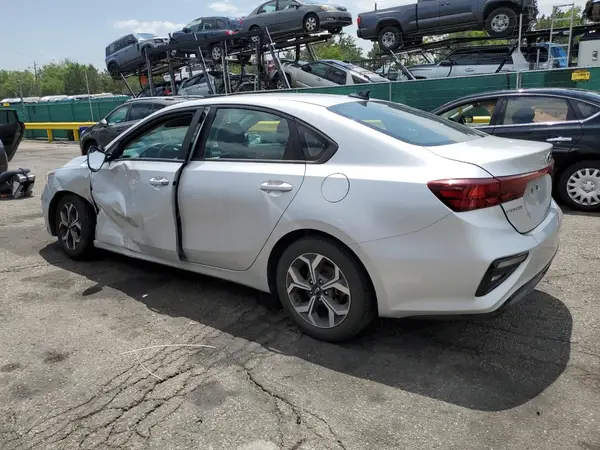 3KPF24AD1ME334550 2021 KIA FORTE - Image 2