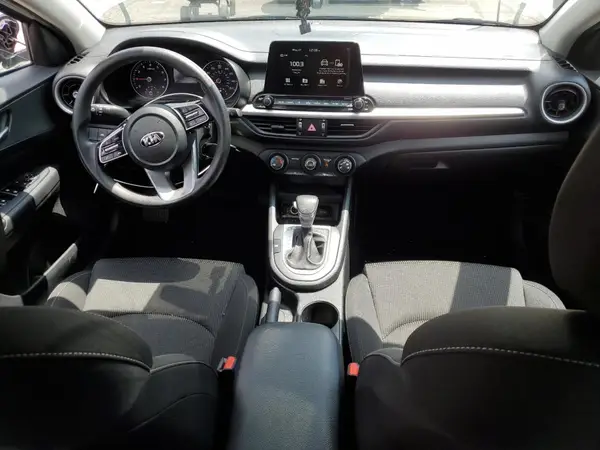 3KPF24AD1ME334550 2021 KIA FORTE - Image 8