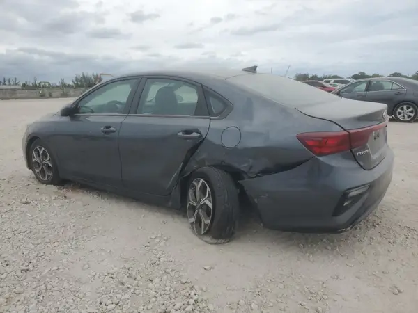 3KPF24AD1ME334600 2021 KIA FORTE - Image 2
