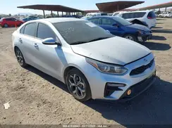3KPF24AD1ME335360 2021 KIA FORTE