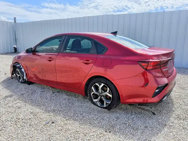 3KPF24AD1ME335794 2021 KIA FORTE - Image 2
