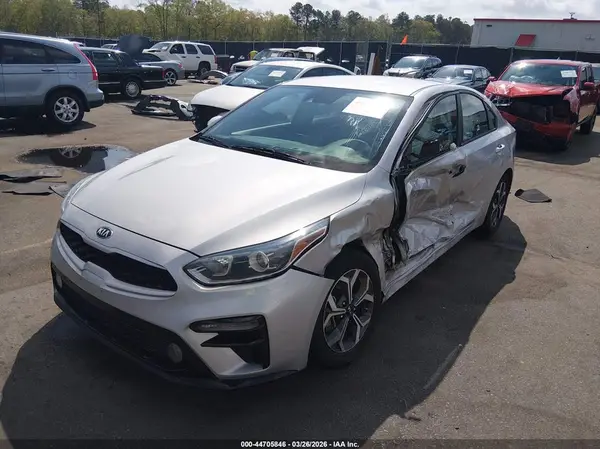 3KPF24AD1ME335892 2021 KIA FORTE - Image 2