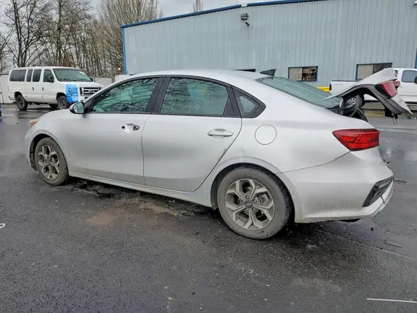 3KPF24AD1ME336881 2021 KIA FORTE - Image 2