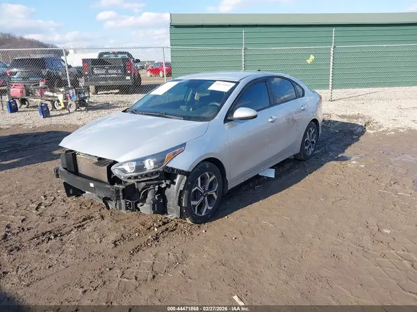 3KPF24AD1ME337111 2021 KIA FORTE - Image 2