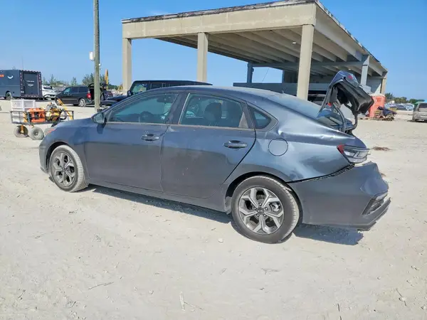 3KPF24AD1ME337335 2021 KIA FORTE - Image 2