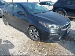 3KPF24AD1ME338226 2021 KIA FORTE