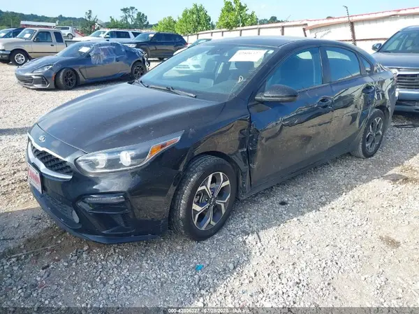 3KPF24AD1ME338226 2021 KIA FORTE - Image 2