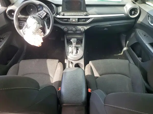 3KPF24AD1ME338372 2021 KIA FORTE - Image 8