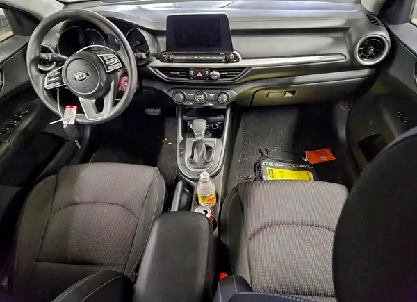 3KPF24AD1ME339618 2021 KIA FORTE - Image 8