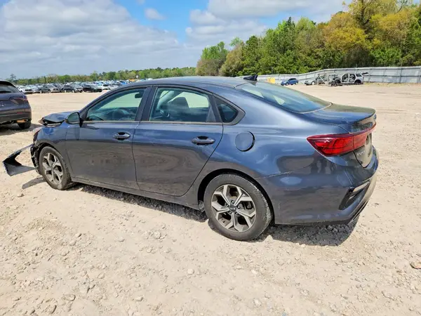 3KPF24AD1ME339862 2021 KIA FORTE - Image 2