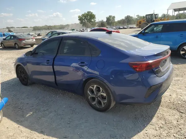 3KPF24AD1ME345614 2021 KIA FORTE - Image 2