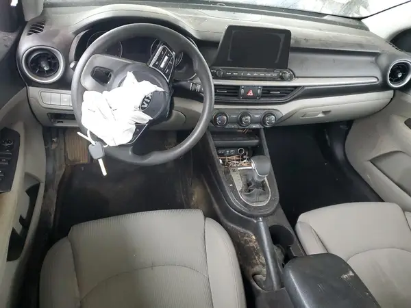 3KPF24AD1ME346603 2021 KIA FORTE - Image 8