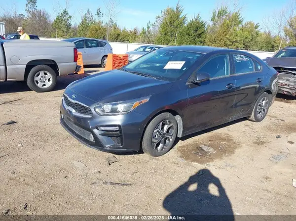 3KPF24AD1ME349579 2021 KIA FORTE - Image 2