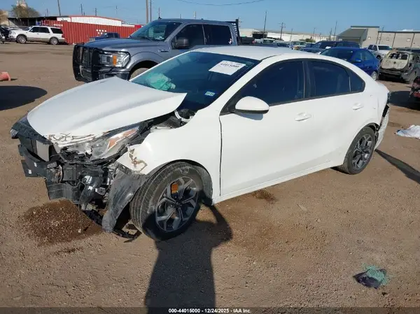 3KPF24AD1ME349632 2021 KIA FORTE - Image 2