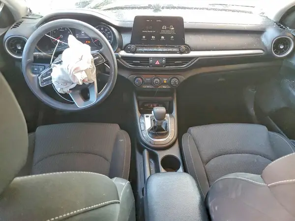 3KPF24AD1ME350358 2021 KIA FORTE - Image 8