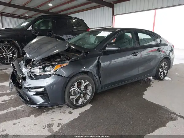 3KPF24AD1ME351347 2021 KIA FORTE - Image 2