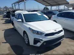 3KPF24AD1ME352806 2021 KIA FORTE
