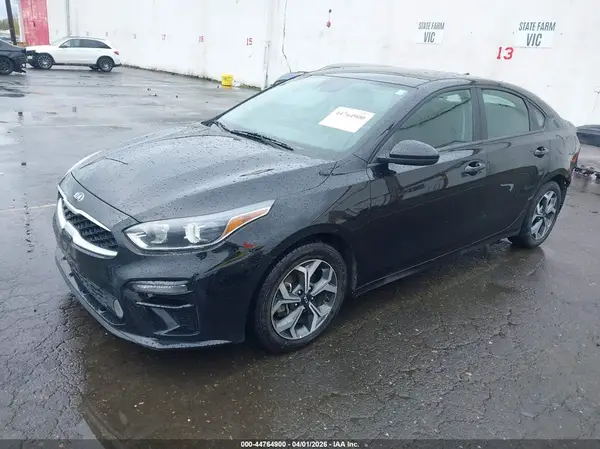 3KPF24AD1ME353194 2021 KIA FORTE - Image 2