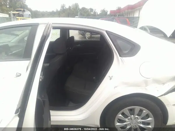 3KPF24AD1ME353552 2021 KIA FORTE - Image 8