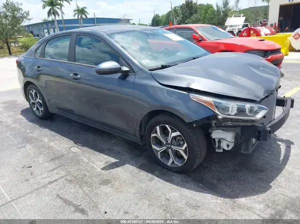 3KPF24AD1ME353955 2021 KIA FORTE - Image 1