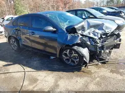 3KPF24AD1ME353972 2021 KIA FORTE