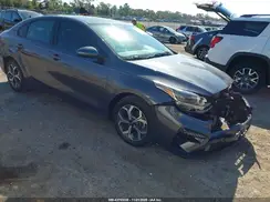3KPF24AD1ME356886 2021 KIA FORTE