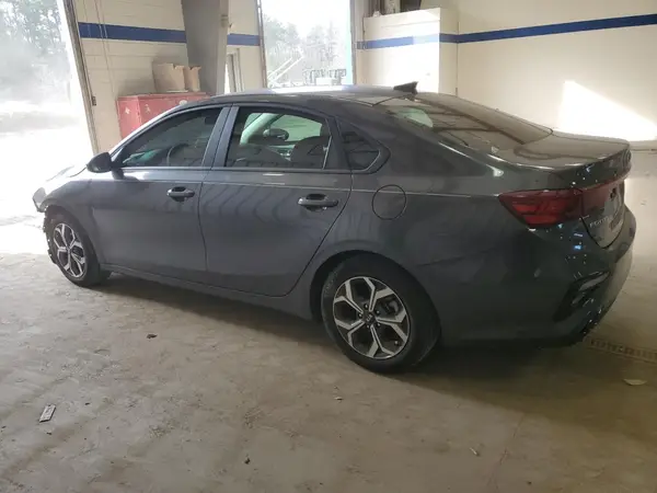 3KPF24AD1ME357391 2021 KIA FORTE - Image 2