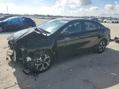 3KPF24AD1ME357584 2021 KIA FORTE