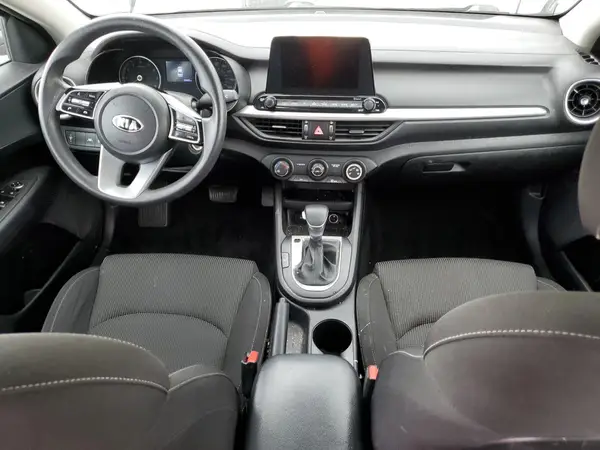 3KPF24AD1ME361859 2021 KIA FORTE - Image 8