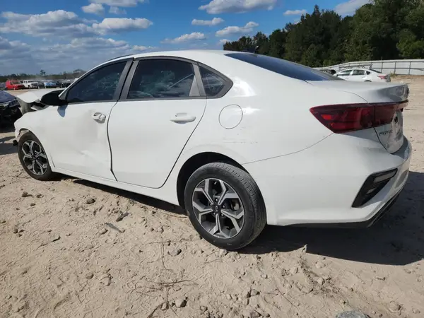 3KPF24AD1ME362364 2021 KIA FORTE - Image 2
