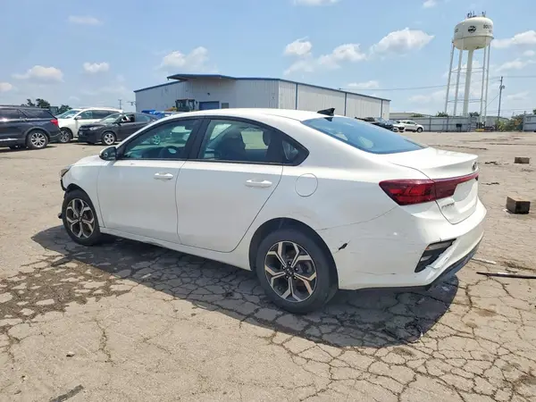 3KPF24AD1ME362381 2021 KIA FORTE - Image 2