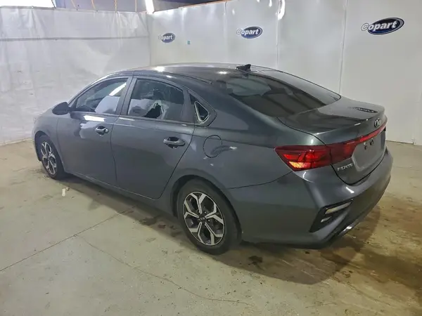 3KPF24AD1ME362591 2021 KIA FORTE - Image 2