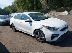 3KPF24AD1ME363210 2021 KIA FORTE