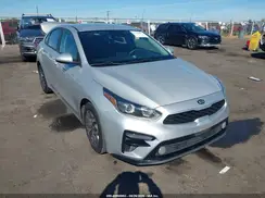 3KPF24AD1ME363952 2021 KIA FORTE