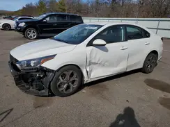 3KPF24AD1ME368911 2021 KIA FORTE