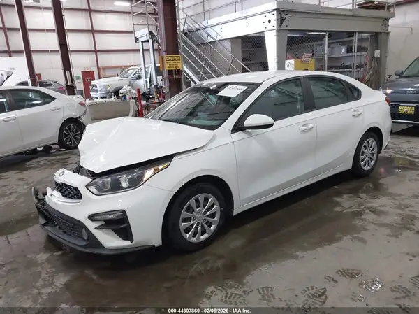 3KPF24AD1ME369296 2021 KIA FORTE - Image 2