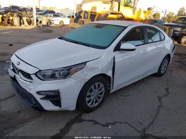 3KPF24AD1ME369301 2021 KIA FORTE - Image 2