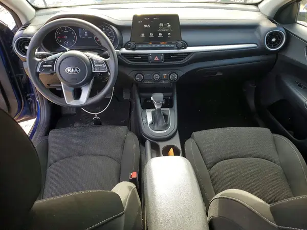 3KPF24AD1ME370075 2021 KIA FORTE - Image 8