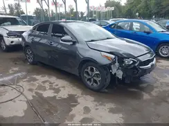 3KPF24AD1ME372831 2021 KIA FORTE