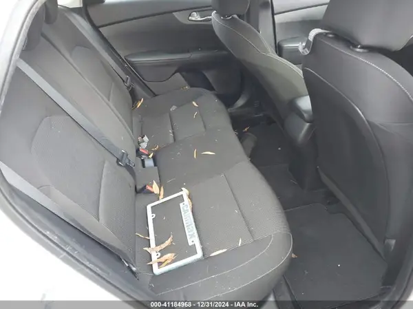 3KPF24AD1ME373641 2021 KIA FORTE - Image 8