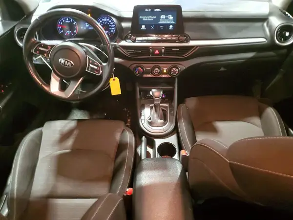 3KPF24AD1ME374241 2021 KIA FORTE - Image 8