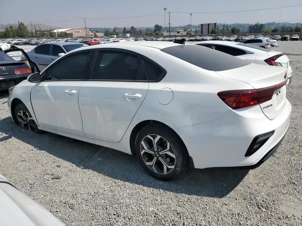 3KPF24AD1ME374871 2021 KIA FORTE - Image 2