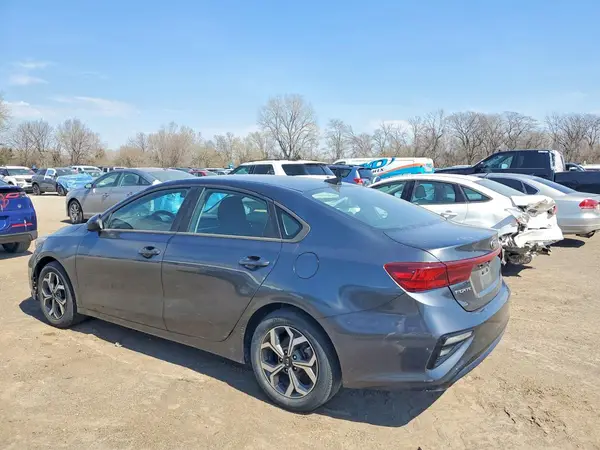 3KPF24AD1ME380380 2021 KIA FORTE - Image 2
