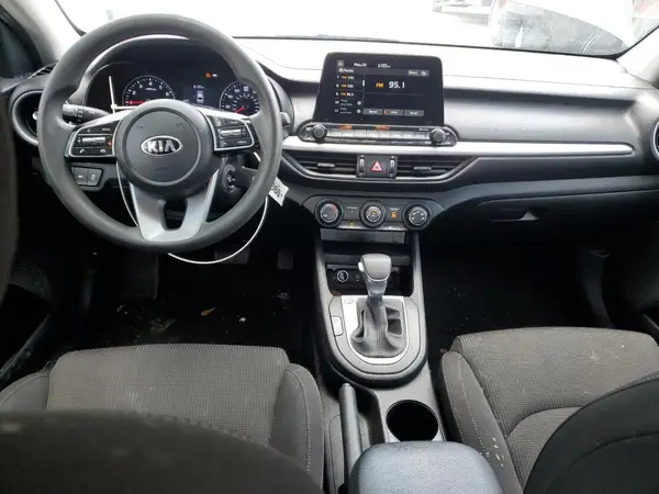 3KPF24AD1ME380668 2021 KIA FORTE - Image 8