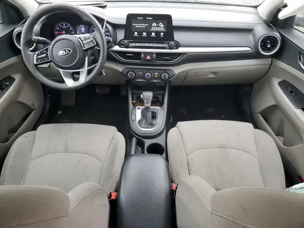 3KPF24AD1ME381447 2021 KIA FORTE - Image 8