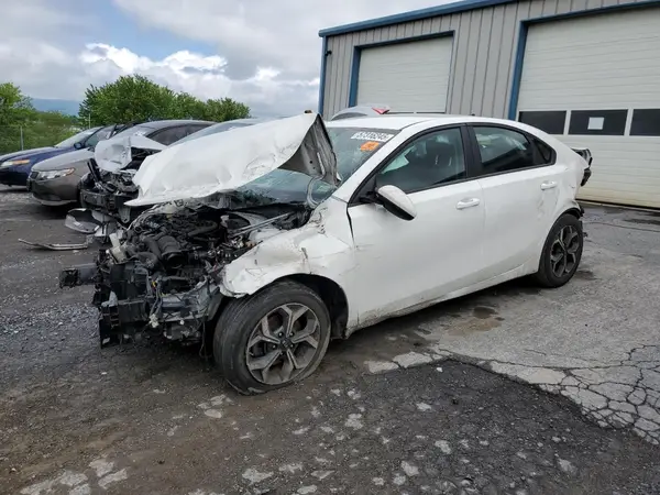 3KPF24AD1ME386356 2021 KIA FORTE - Image 1